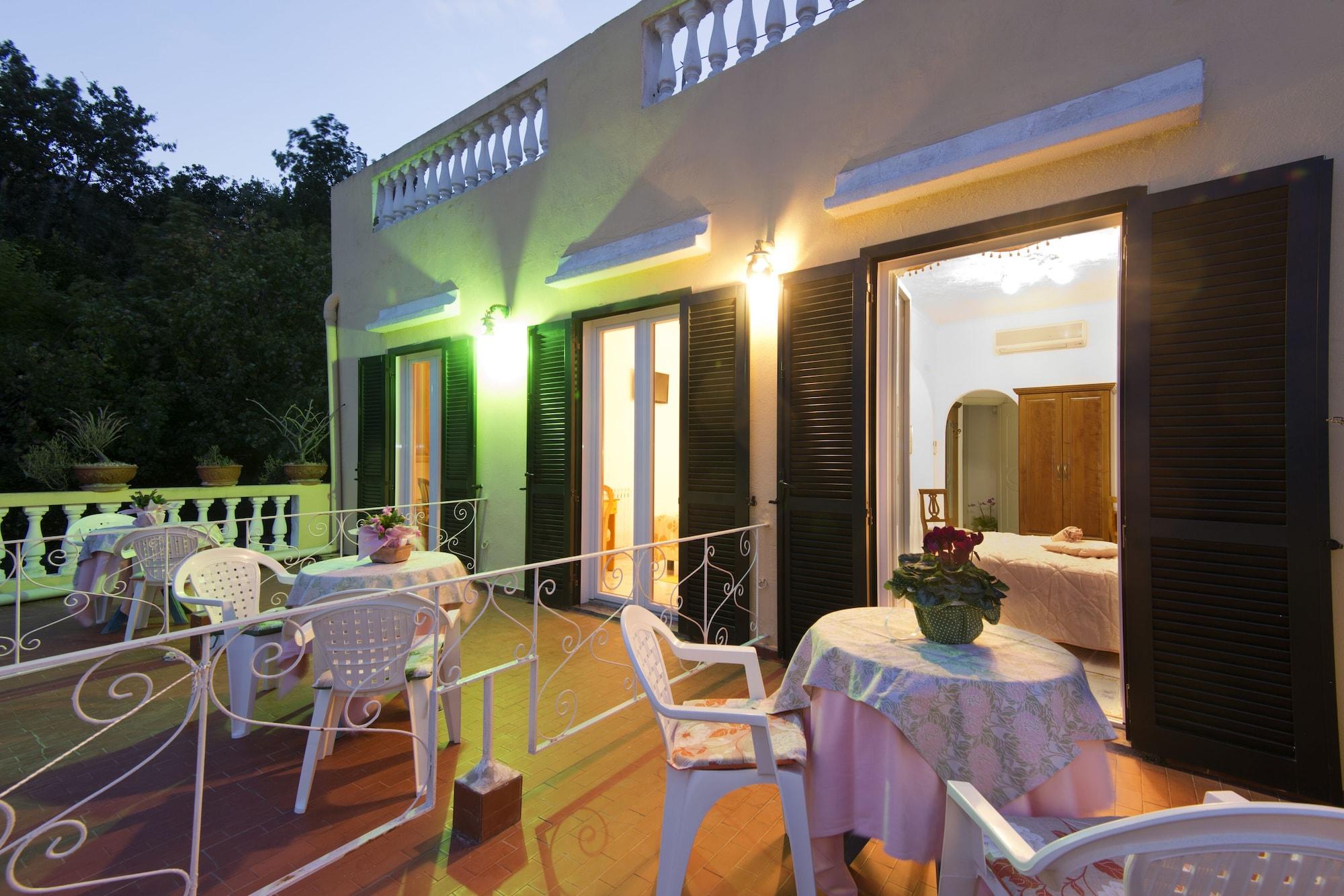 Hotel Giardino Delle Ninfe E La Fenice Искья Экстерьер фото